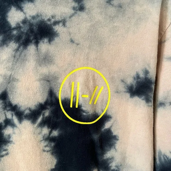 Twenty One Pilots 2019 Sahlo Folina Bandito Tour Tie Dye Long Sleeve Band Tee - Picture 8 of 15